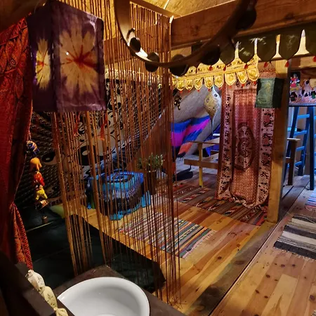 W Pelni Luxury tent *